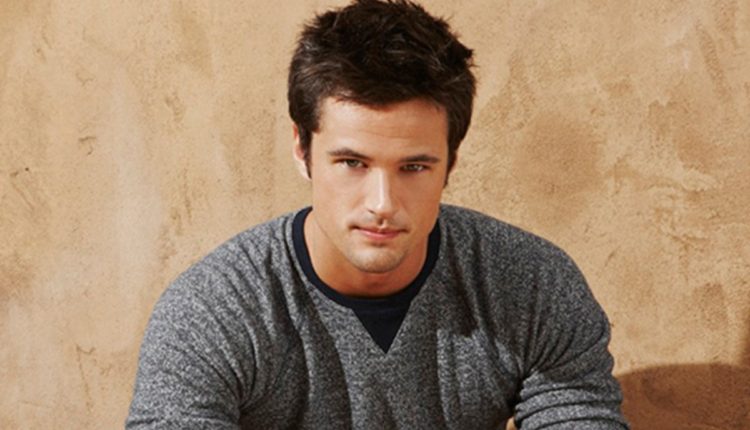 The Bold and the Beautiful: Matthew Atkinson (Thomas Forrester)