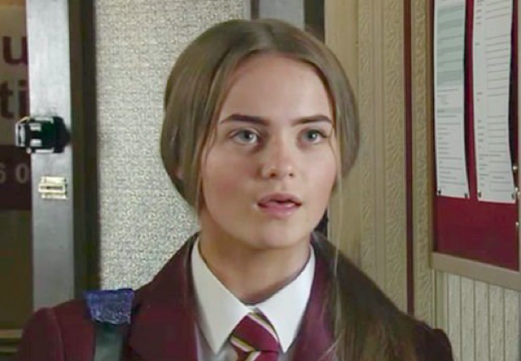 Coronation Street: Kelly Neelan (Millie Gibson)