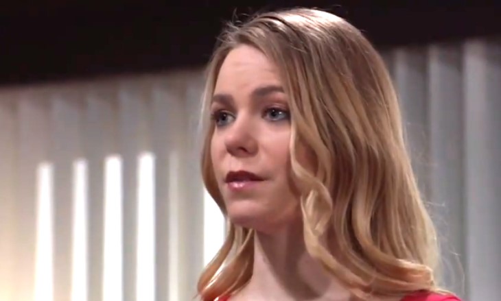 General Hospital: Nelle Benson (Chloe Lanier)