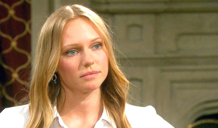 Days Of Our Lives – Marci Miller (Abigail Deveraux DiMera)