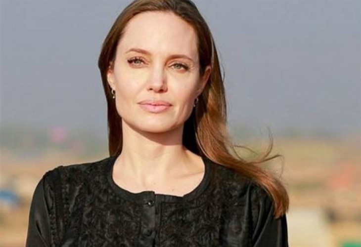 Angelina Jolie 