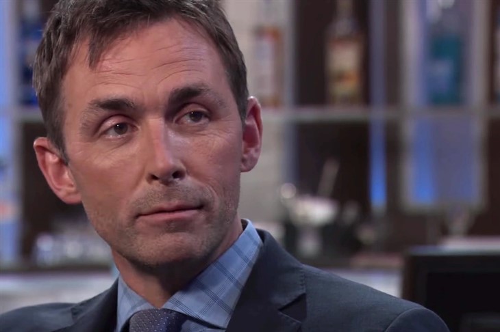 General Hospital: Valentin Cassadine (James Patrick Stuart)