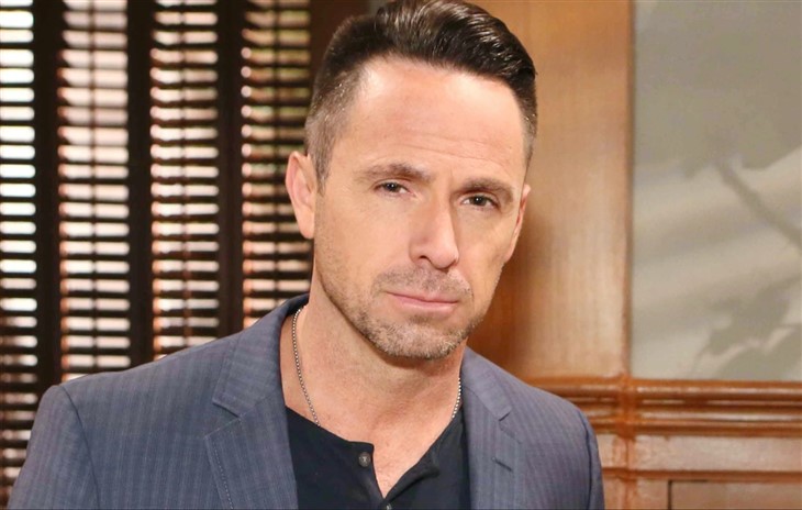 General Hospital: Julian Jerome (ex- William deVry)