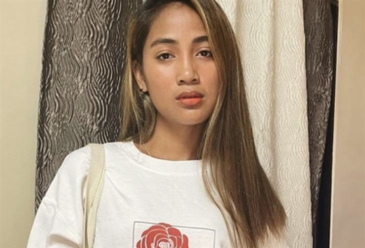  Rose Vega