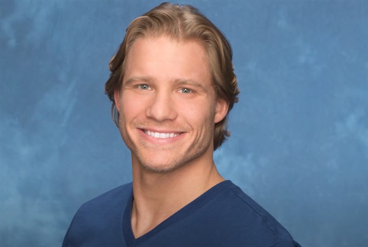 Clint Arlis 