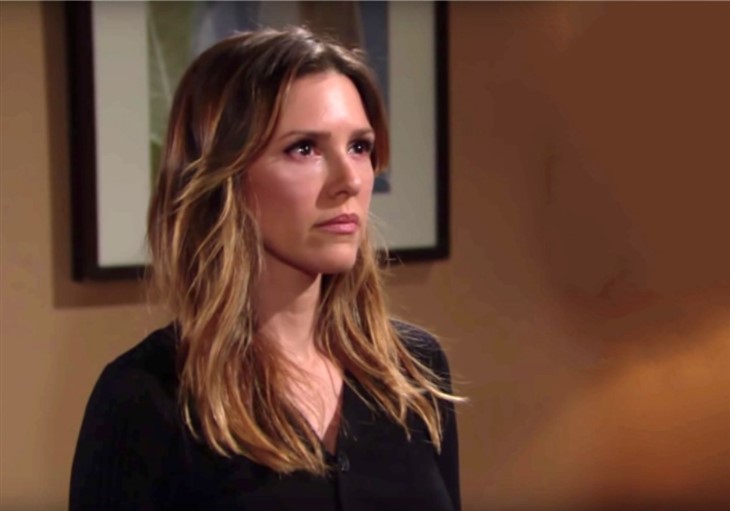 The Young and The Restless: Chloe Mitchell (Elizabeth Hendrickson)