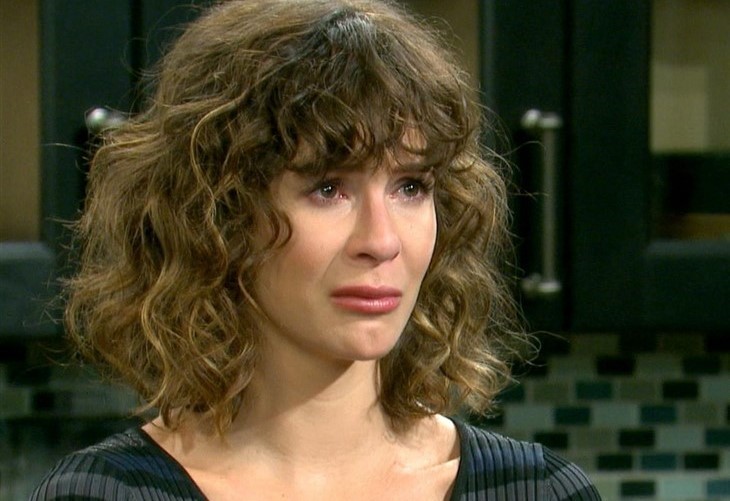 Days Of Our Lives: Sarah Horton (Linsey Godfrey)