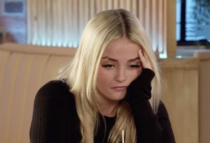 Coronation Street: Kelly Neelan (Millie Gibson) 
