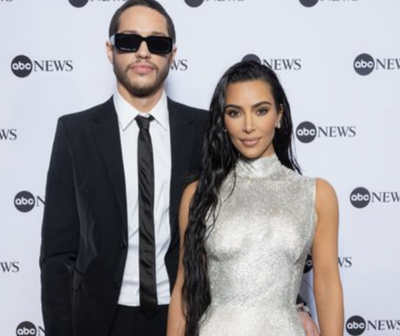 Kardashian Fans Create Crazy Conspiracy Theories Over Kim Kardashian's Extreme Weight Loss!