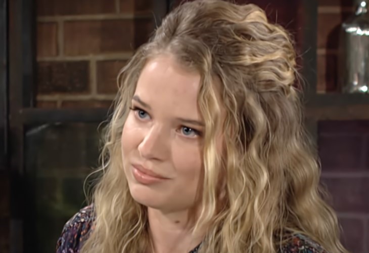 The Young And The Restless; Summer Newman-Abbott (Allison Lanier)