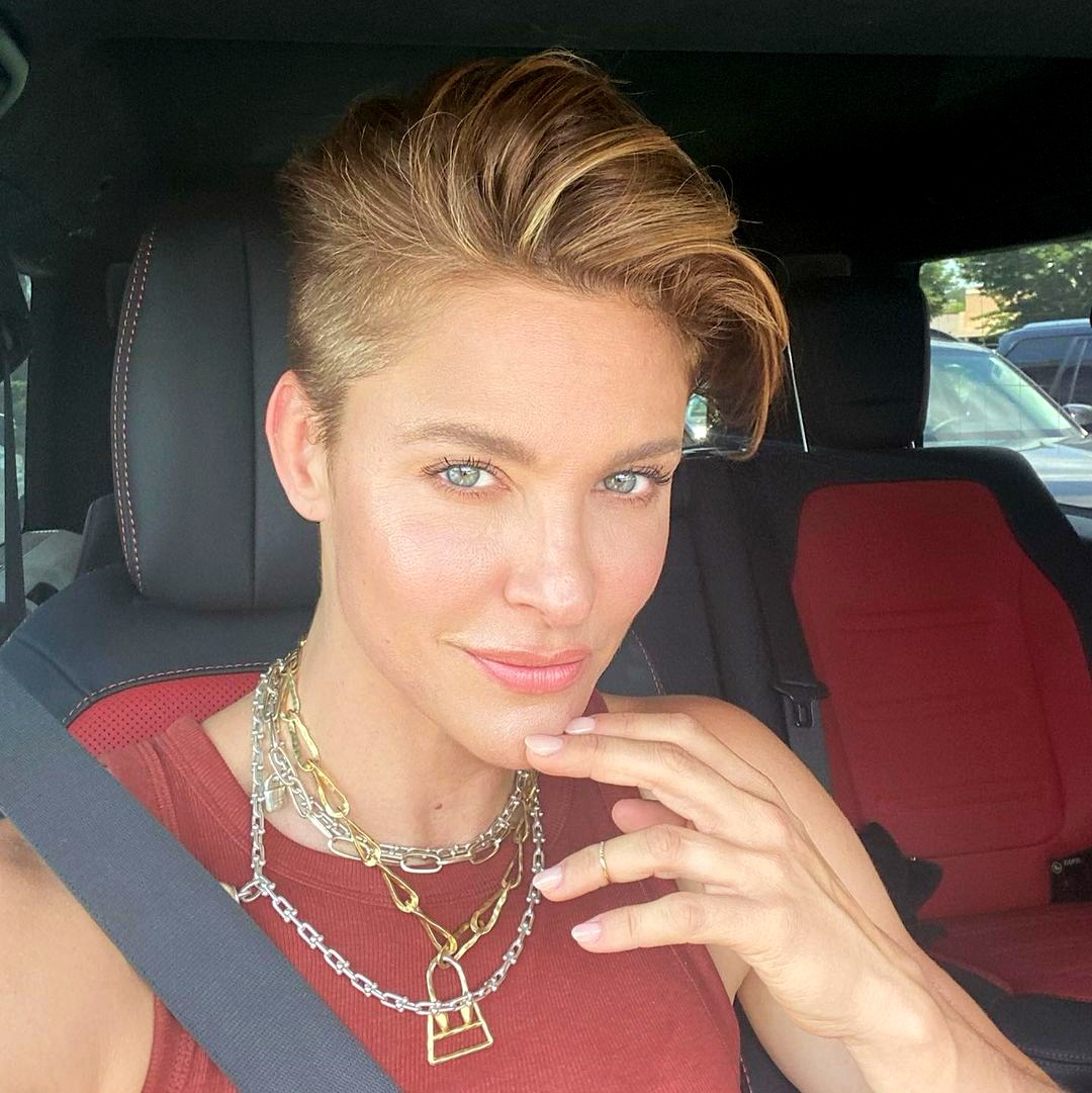 Jill Taylor is starring in a new Paramount Plus series Lioness