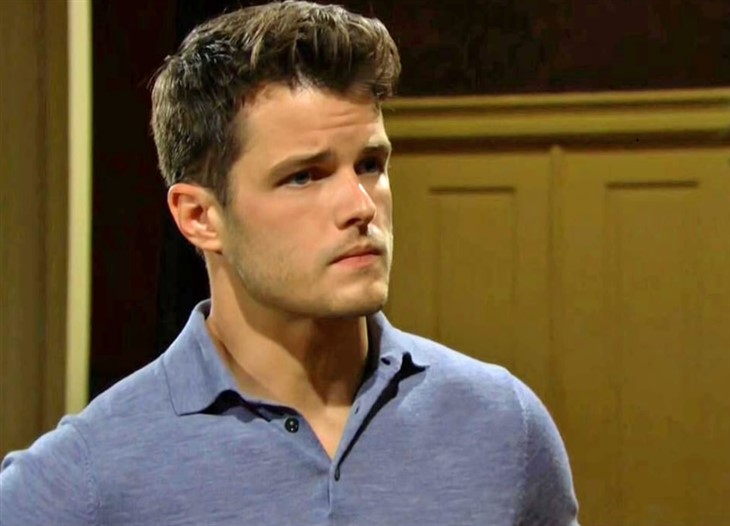 Young & The Restless: Kyle Abbott (Michael Mealor)
