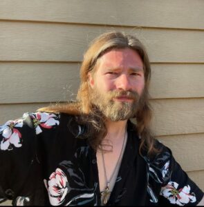 Alaskan Bush People Fans Get Thirsty For Hot Baby Daddy Bear