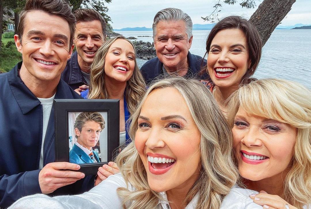 Cast of Chesapeake Shores season 6 on Hallmark Channel