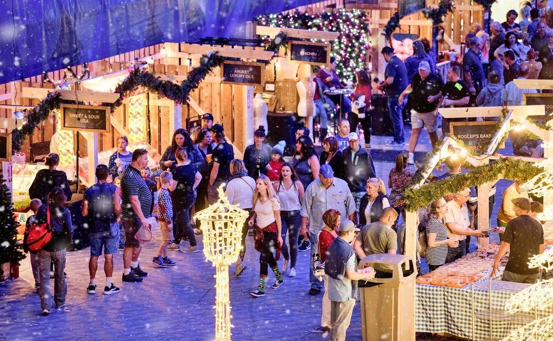 Hallmark Channel partners with Enchant for Christmas Light Spectaculars