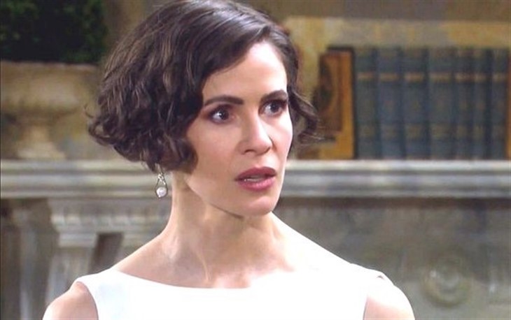 Days Of Our Lives: Sarah Horton (Linsey Godfrey)