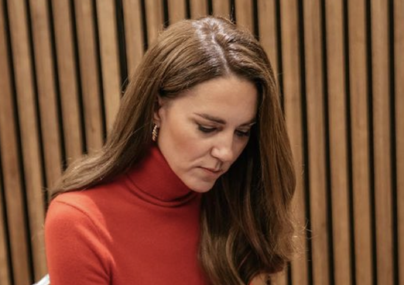 Royal Family News: Duchess Kate Hides Sorrow Behind Sunglasses Following Queen’s Death