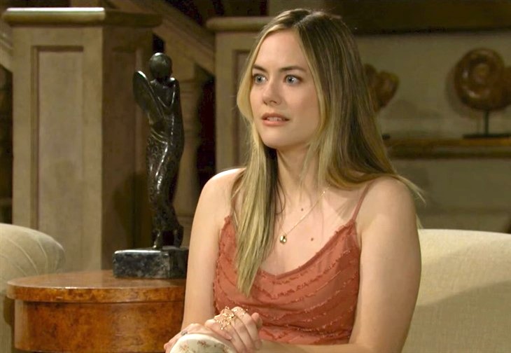 The Bold And The Beautiful: Hope Logan Spencer (Annika Noelle)