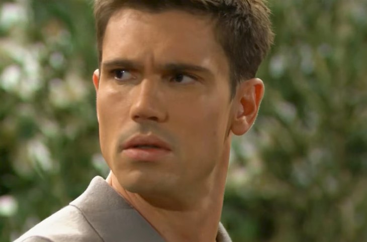 The Bold And The Beautiful: John Finn Finnegan (Tanner Novlan)