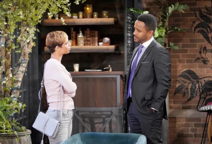 The Young And The Restless: Elena Dawson (Brytni Sarpy)