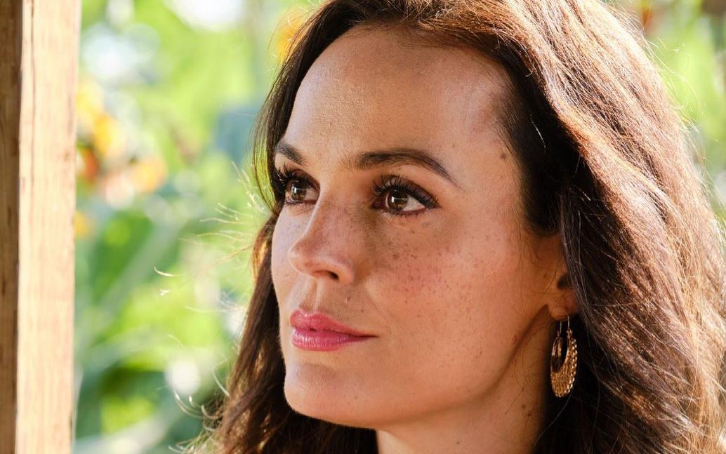Erin Cahill signs multi-picture overall deal with Hallmark Media