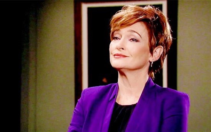 General Hospital: Diane Miller (Carolyn Hennesy)