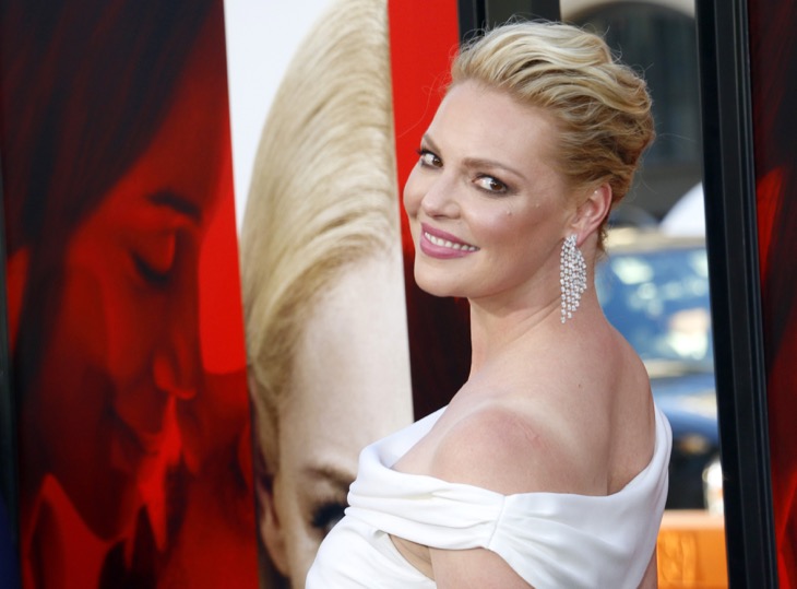 Katherine Heigl Spills “Juicy” Details About Tully And Kate's Rift On “Firefly Lane”