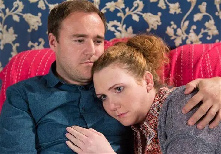 Coronation Street - Fiz Stape (Jennie McAlpine) Tyrone Dobbs (Alan Halsall) 