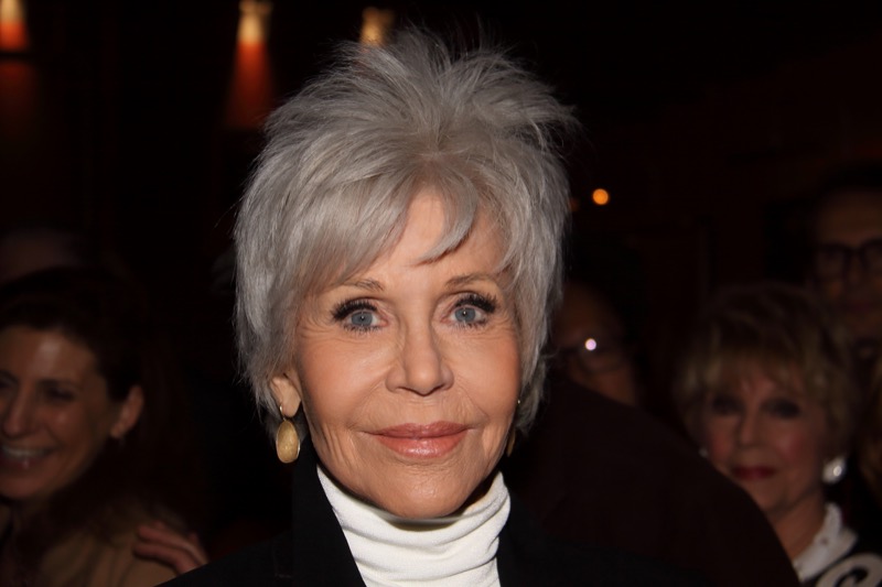 Jane Fonda Details “Completely Starstruck” Meeting With Tom Brady