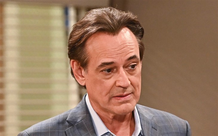 General Hospital - Kevin Collins (Jon Lindstrom) 