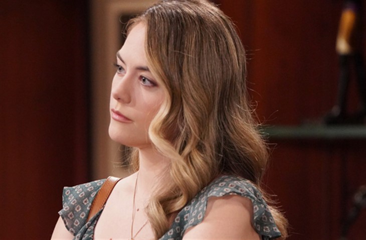 The Bold And The Beautiful - Hope Logan Spencer (Annika Noelle) 
