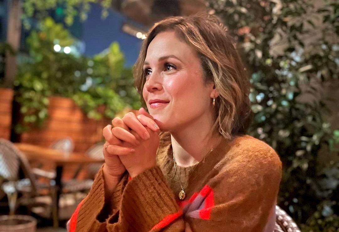 When Calls the Heart star Erin Krakow