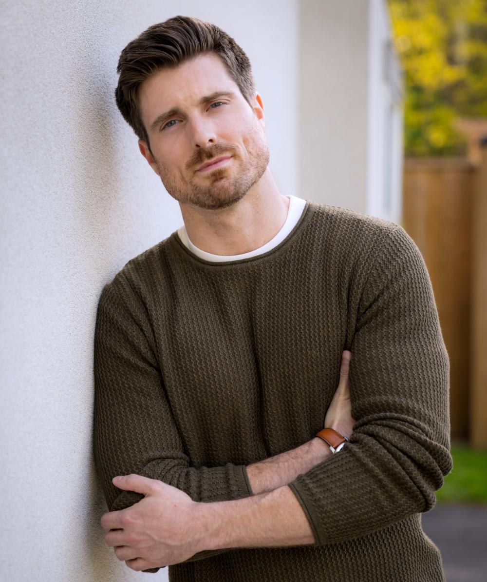 The Love Club Nicole's Pen Pal on Hallmark Channel