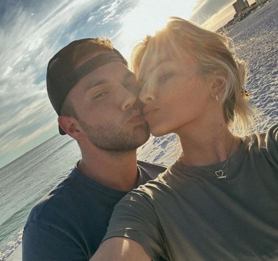 Chase Chrisley And Emmy Medders Get Loads Of Love From Fans