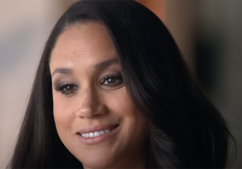 Royal Family News: Desperate Meghan Markle THANKS Paparazzi For Taking Her Picture On International Women’s Day