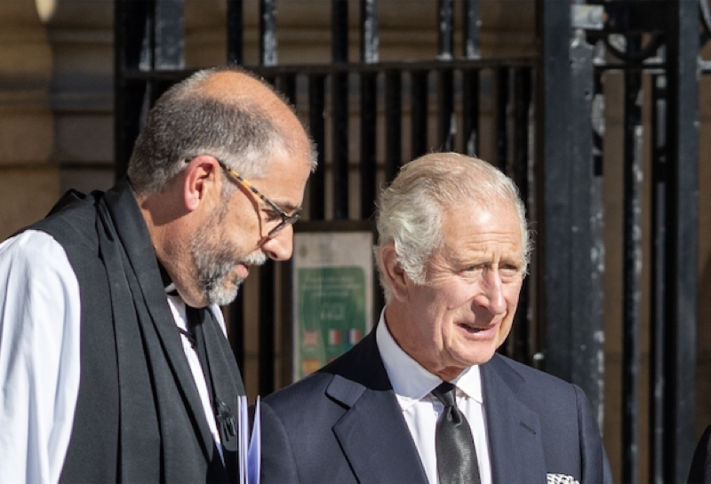 Royal Family News: King Charles Might Offer This Olive Branch To Prince Harry And Meghan Markle