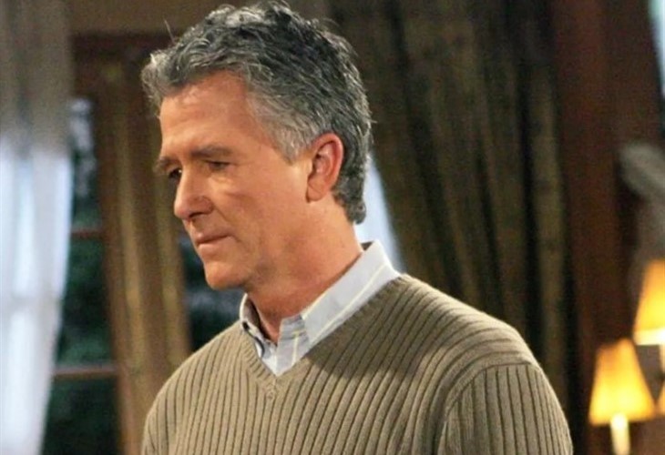 Stephen Logan 