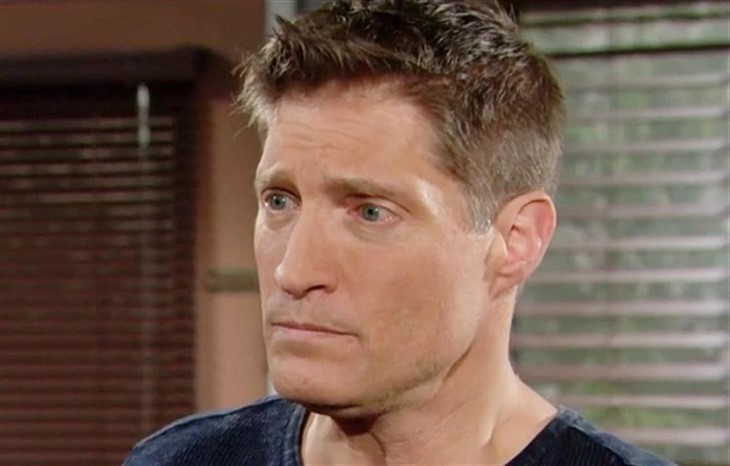 The Bold And The Beautiful: Deacon Sharpe (Sean Kanan) 