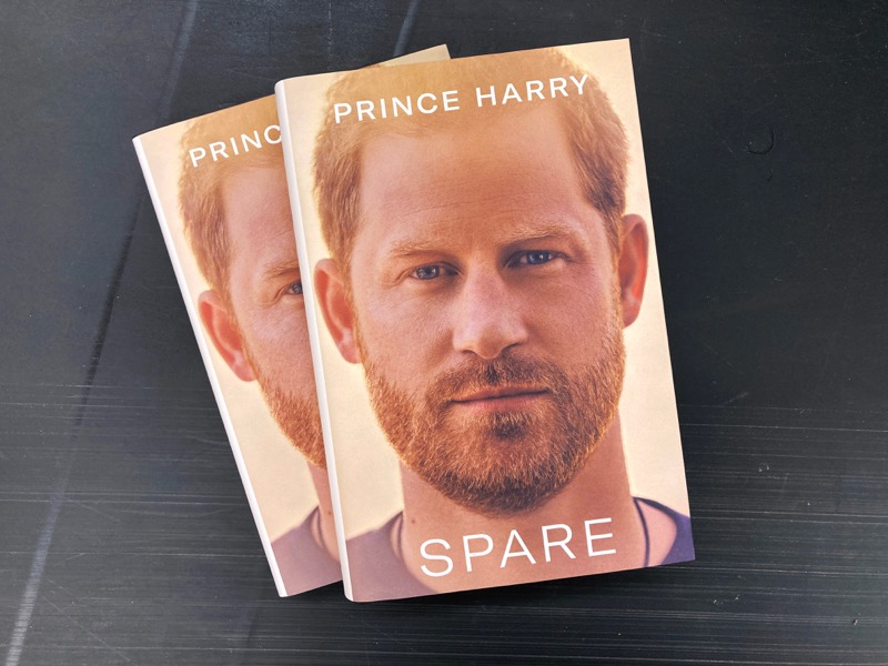 Prince Harry Shading Kate Middleton In His Memoir Sparks Prince William War