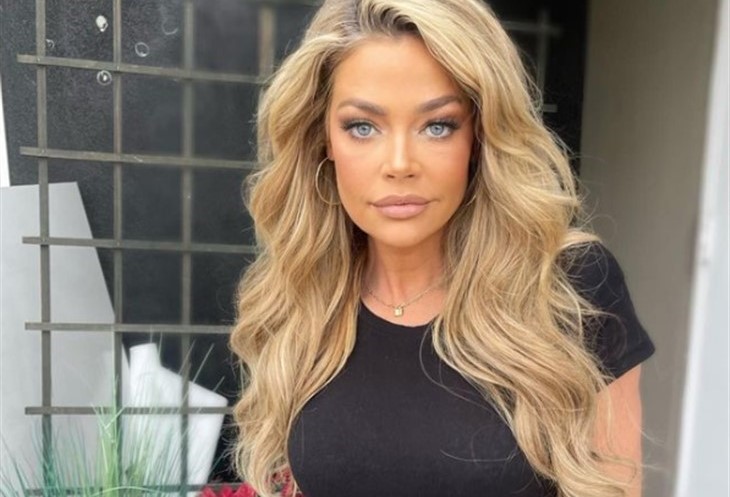 Denise Richards 