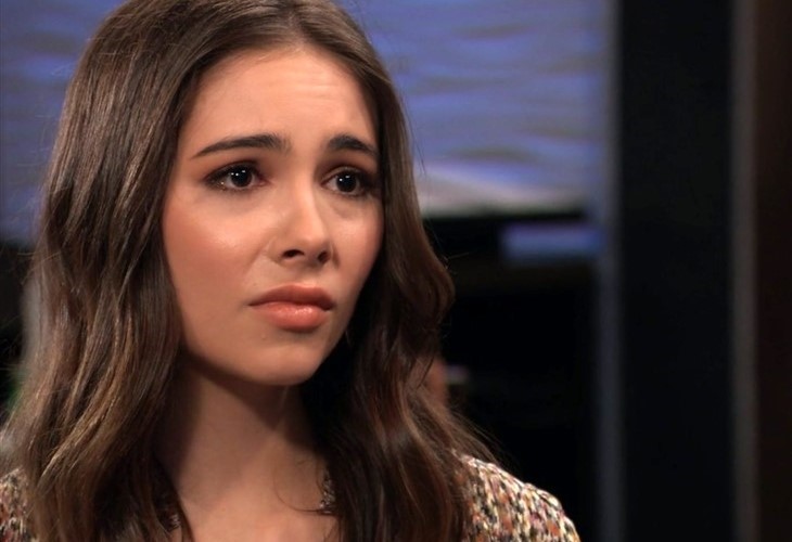 General Hospital: Molly Lansing Davis (Haley Pullos) 