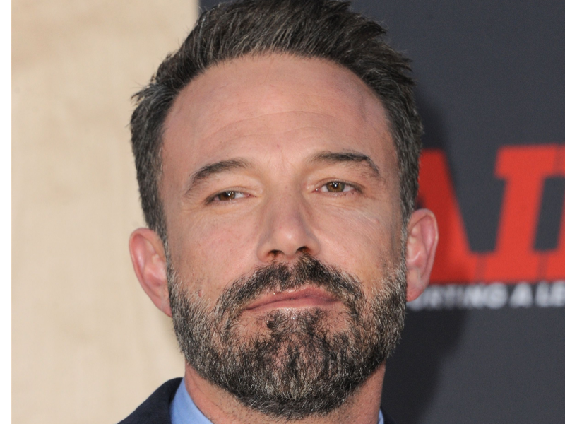Is Ben Affleck Caught In The Middle Between Jennifer Lopez And Jennifer Garner