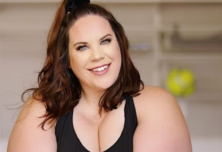 Whitney Way Thore