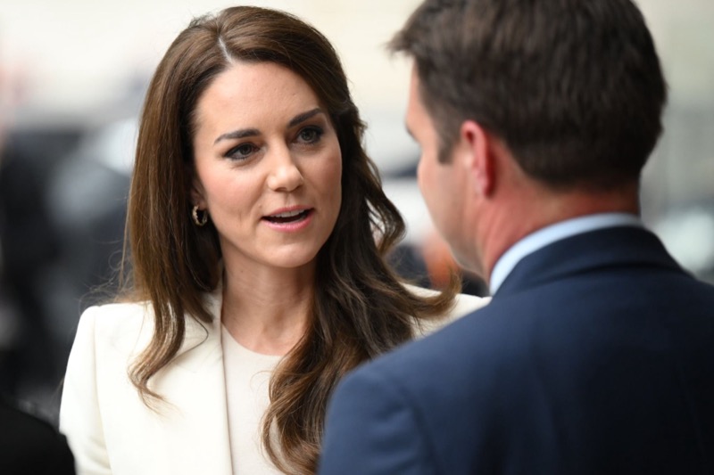 Royal Family Fans Urge Kate Middleton To Wear Tiara To Coronation: Here's Why!