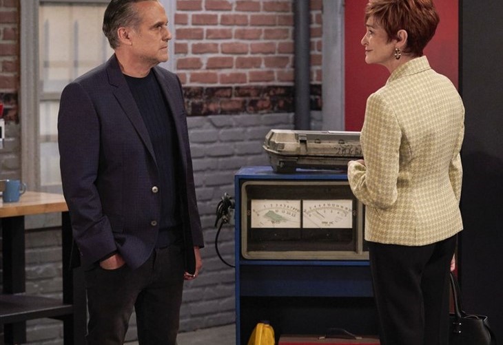 General Hospital: Diane Miller (Carolyn Hennesy)