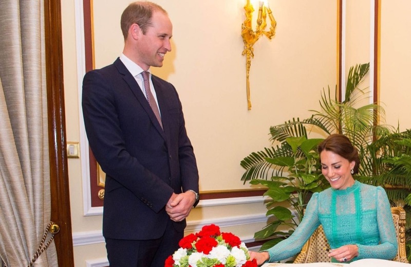 Omid Scobie Says Prince William And Kate's Children Delayed Them From The Coronation Service