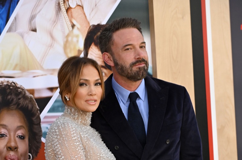 Ben Affleck And Jennifer Lopez Get Into Nasty Red Carpet Fight Again