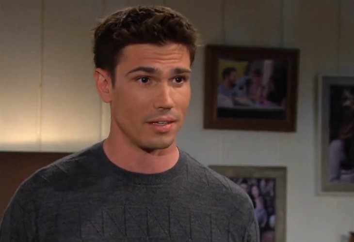 The Bold And The Beautiful: John Finn Finnegan (Tanner Novlan)