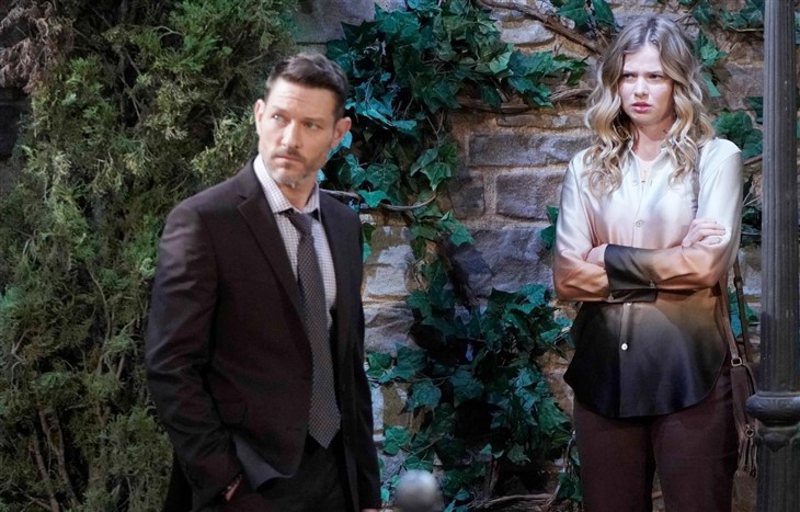 The Young And The Restless: Billy Abbott (Jason Thompson) Summer Newman-Abbott (Allison Lanier) 