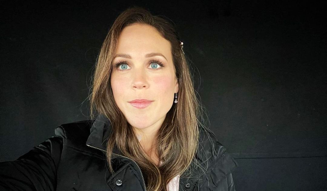 When Calls the Heart star Erin Krakow